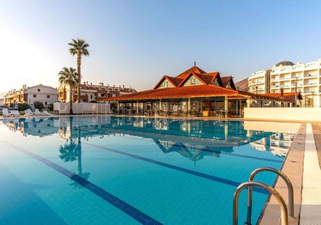 Club Pineta Hotel Marmaris Exterior photo